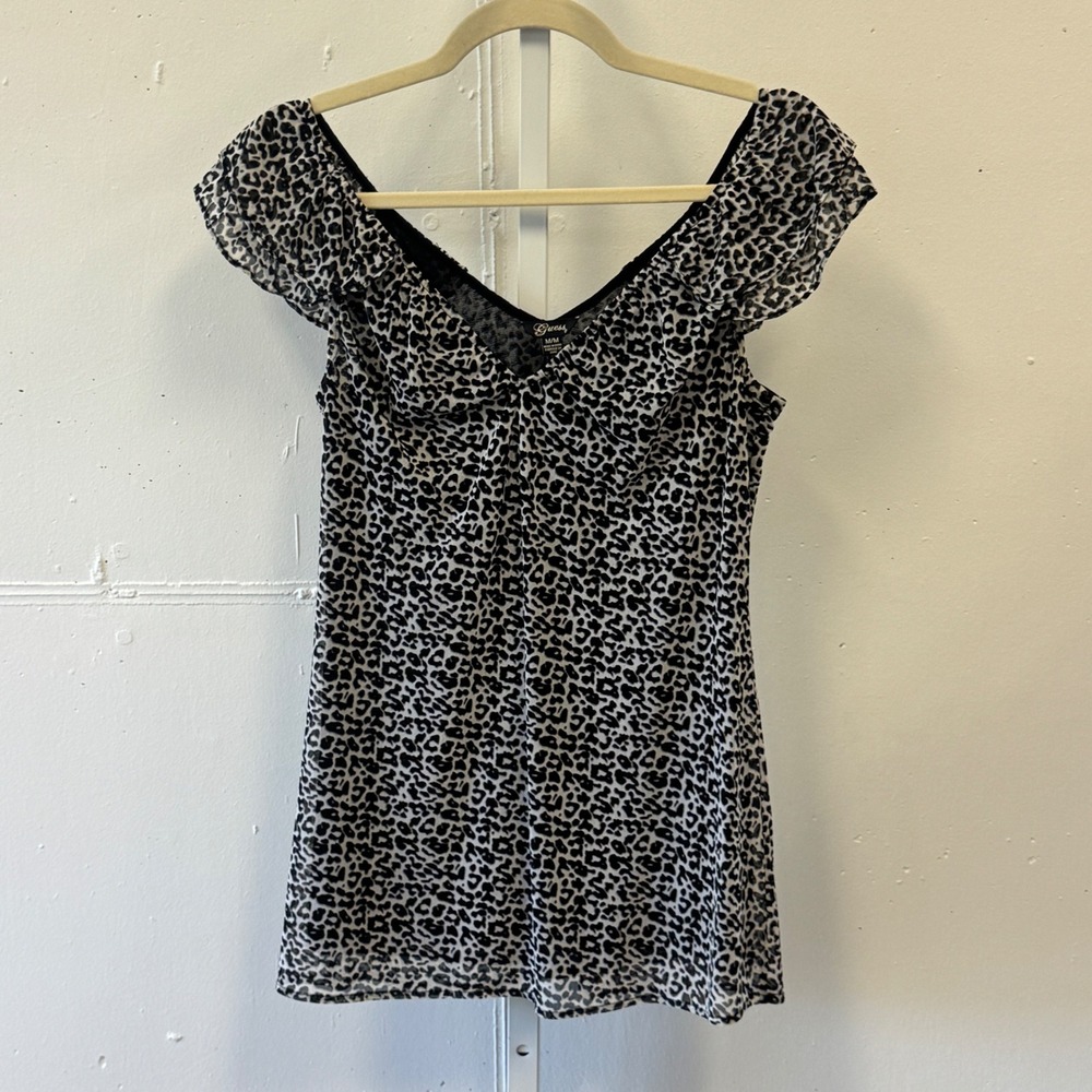 Y2K 2010s Guess Leopard Print Mesh Ruffle Cap Sleeve V-Neck Top Black White Med‎